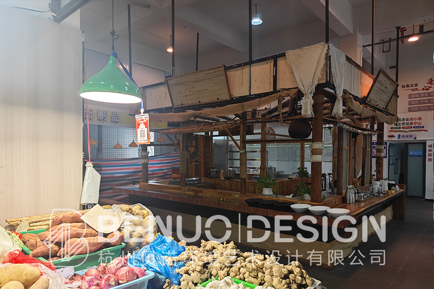 菜場內倒閉的火鍋店